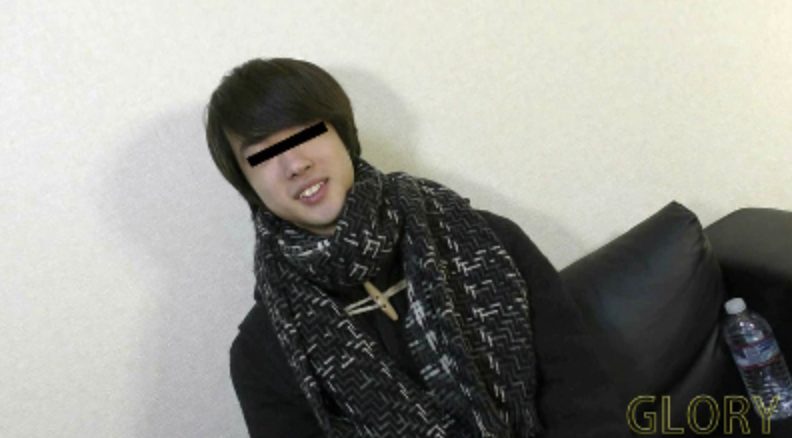 【ゲイ動画】19歳の乳首モロ感！反り返る根元極太ちんこの高身長ノンケ大学生をGET！