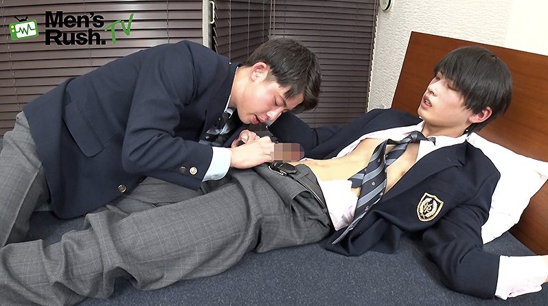 【ゲイ動画】小顔の高身長イケメンとYutoが制服姿で生合体SEX！